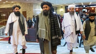 Talibanii interzic accesul femeilor la cărțile din universitățile afgane și interzic predarea drepturilor omului și a combaterii hărțuirii sexualeea noastră”