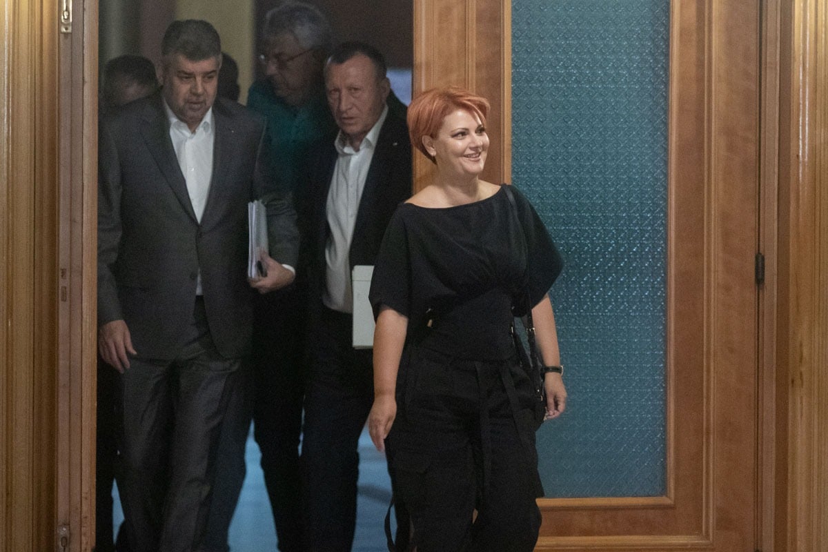 Lia Olguța Vasilescu anunță că Ministerul Dezvoltării propune reducerea a 13.000 de locuri de muncă în administrație și solicită o schemă clară de salarizare pentru primăriile nevoite să taie cheltuielile cu personalulea noastră”