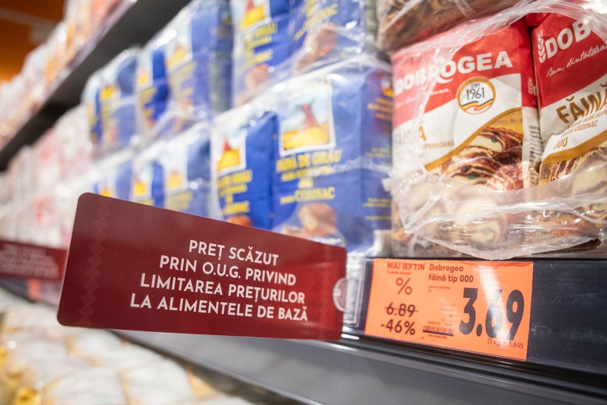Retailerii au declarat premierului că, în principiu, nu susțin intervenția statului în economie, precum plafonarea marginii de profit, însă vor respecta decizia luată, având în vedere situația actualăea noastră”