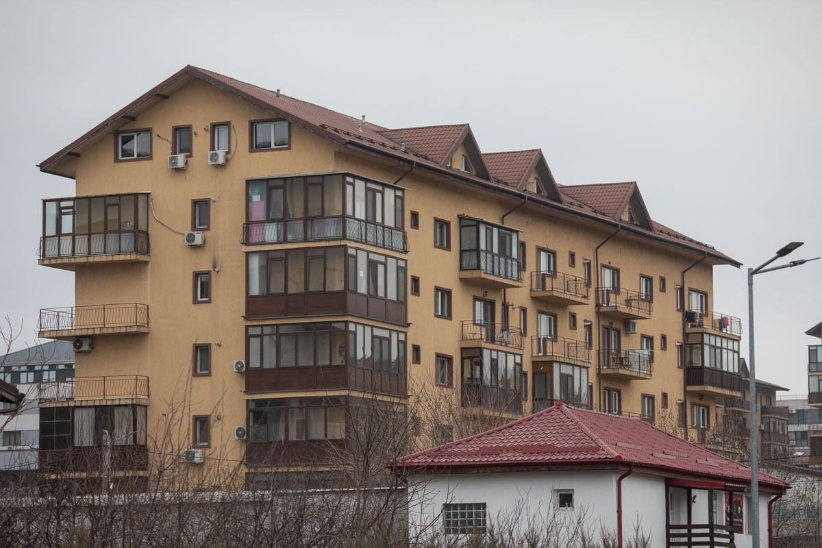 România, una dintre cele mai favorabile țări din UE în privința taxelor pe proprietate / Un român achită anual sub 100 de euro, de șapte ori mai puțin decât media europeanăea noastră”