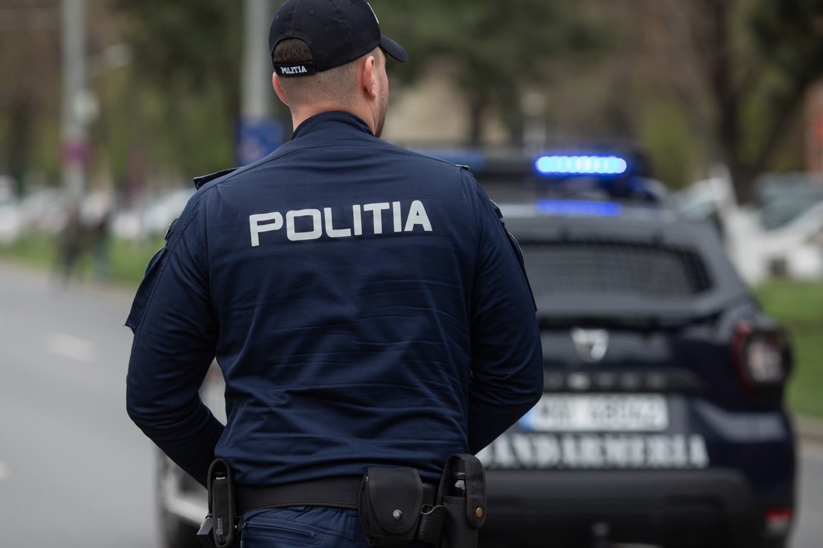 Video: Tânărul de 17 ani suspectat că a trimis mesaje amenințătoare către școli și spitale, plasat în arest preventivea noastră”