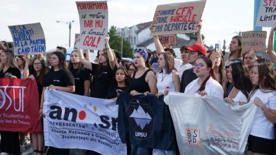 Mitinguri studențești în întreaga țară pe 29 septembrie, în semn de protest față de măsurile de austeritate ale Guvernului, anunță organizațiile studențești. ANOSR întreabă dacă „Educația suportă consecințele guvernărilor ineficiente”ea noastră”