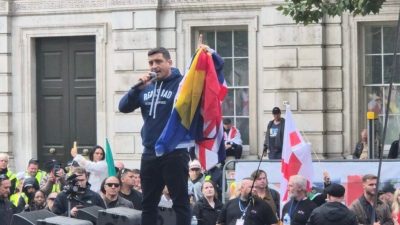 Simion solicită suport pentru Georgescu la sediul IPJ Ilfov miercuri dimineața; avertizează asupra amenințărilor cu moartea și lipsei de protecție din partea poliției / Indicații pentru membrii AUR: să fie implicați activ și să recruteze câte un nou membru din cartierea noastră”