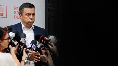 Sorin Grindeanu propune o nouă temă privind potentiale tensiuni în coaliție, solicitând clarificări urgente despre creșterea plafonului pentru adaosul comercial la alimentele de bază, conform unor zvonuri ce indică modificarea planificată din 1 octombrieea noastră”