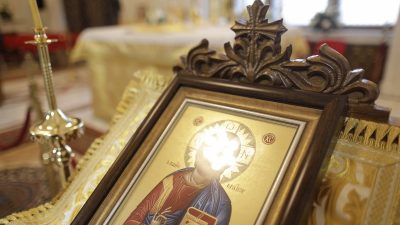 Senatul aprobă alocarea a 15 milioane de lei pentru Catedrala Ortodoxă „Sfânta Treime” din Baia Mare în contextul reducerilor bugetare, cu 103 voturi pentru, un vot împotrivă și 9 abțineriea noastră”