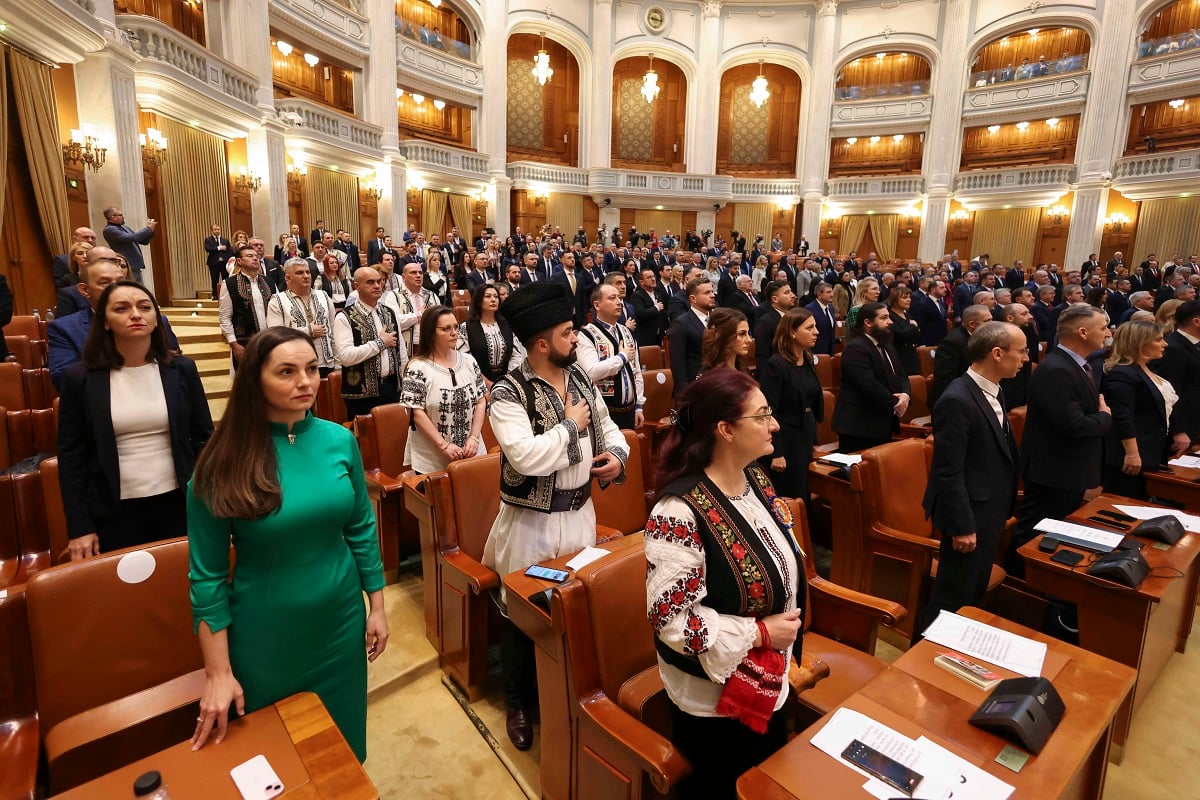 Deputații analizează luni moțiunea AUR îndreptată împotriva ministrului Mediului, acuzând vulnerabilitatea securității energetice a României din cauza politicilor de mediu care blochează funcționarea hidrocentralelor demarate înainte de 1989ea noastră”
