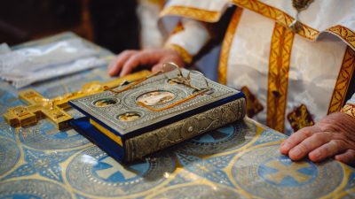 Părinții Maicii Domnului, Sfinții Ioachim și Ana, sunt comemorați pe data de 9 septembrie. Înțelesul și importanța sărbătorii acesteia, dedicată părinților Fecioarei Maria.