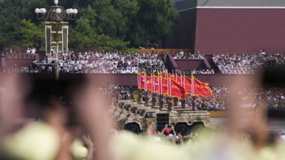 “Avântul Chinei este irezistibil”, declară președintele Xi Jinping. O impresionantă defilare militară a avut loc la Beijing, în prezența unor lideri mondiali de seamă, printre care Vladimir Putin și Kim Jong Un.