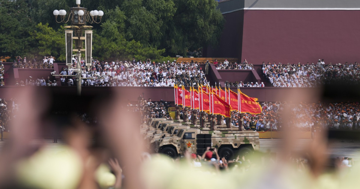 “Avântul Chinei este irezistibil”, declară președintele Xi Jinping. O impresionantă defilare militară a avut loc la Beijing, în prezența unor lideri mondiali de seamă, printre care Vladimir Putin și Kim Jong Un.
