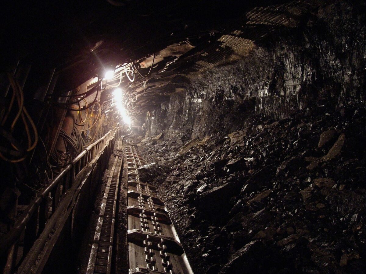 Ministrul Energiei: Închiderea centralelor pe cărbune de la Complexul Energetic Oltenia ar duce la un real pericol de ocazie de pene de curentea noastră”