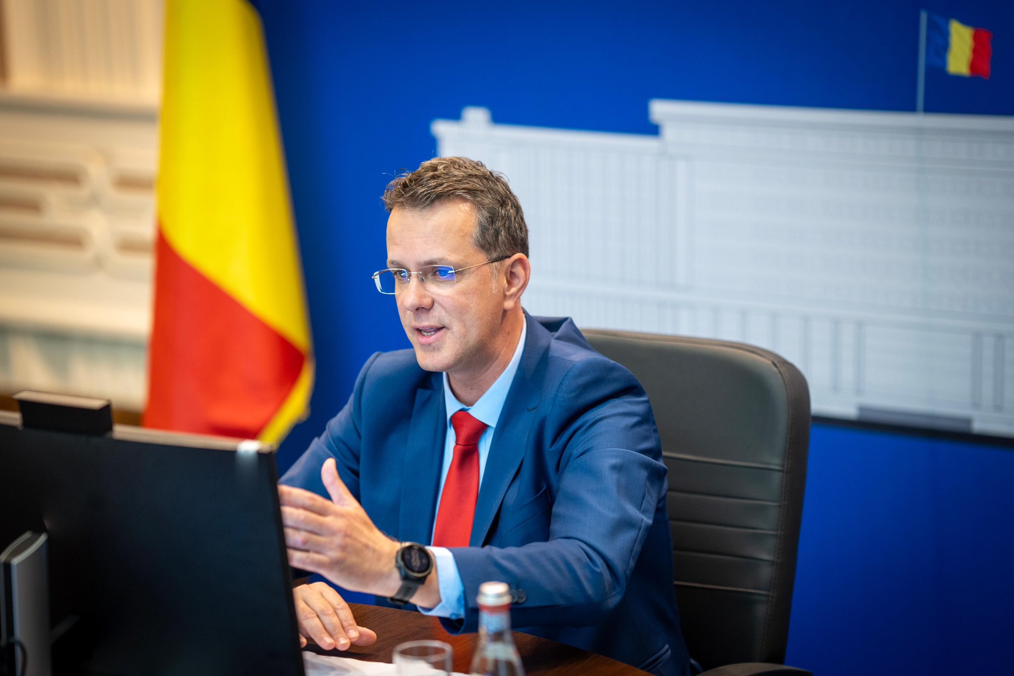 Moșteanu, ministrul, își exprimă îngrijorarea că inițiativa SAFE va genera fonduri pe care industria europeană de armament nu va fi capabilă să le absoarbă.