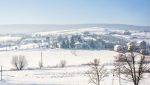 Iată o reformulare a titlului: “Furtună polară deasupra regiunii polare. Momentul în care vor apărea primele precipitații sub formă de zăpadă și ce prognoză meteo iarna aceasta pentru populația României. Informații actuale de la experții care studiază climatul.”