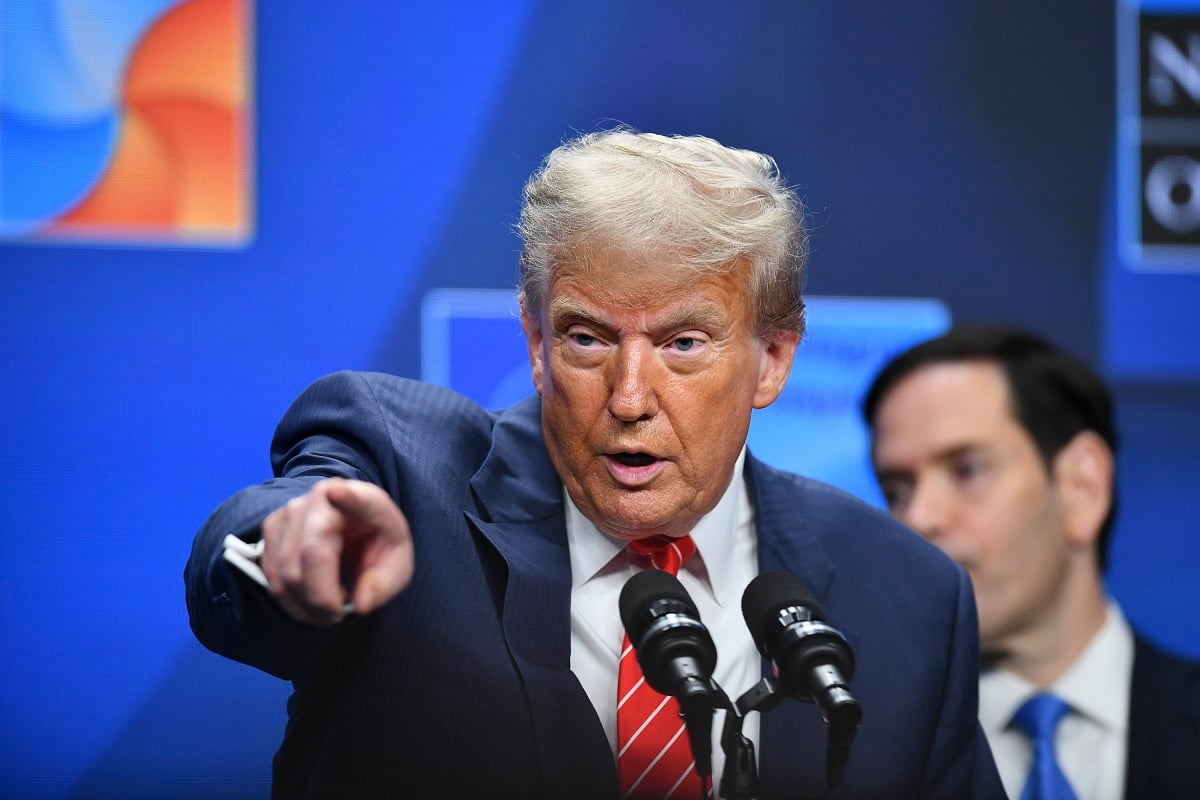 Trump declară mișcarea Antifa drept organizație teroristă și propune investigarea finanțatorilor acesteiaea noastră”