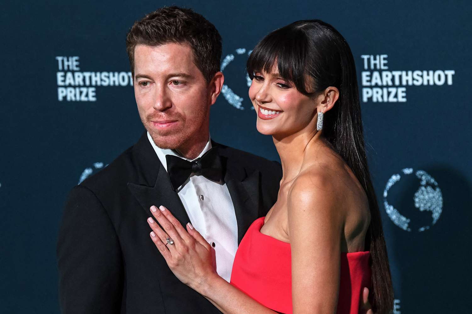 Povestea de dragoste se încheie: Shaun White și Nina Dobrev anunță despărțirea și逆rupserea logodnei (știre exclusivă)