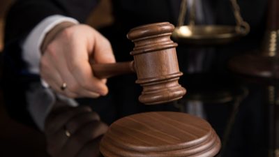 “Evadați faimoși ar putea fi închiși în închisorile românești. Hotărârea adoptată de Înalta Curte de Justiție a Comunității Europene”