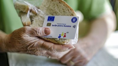 Anunț pozitiv din partea Executivului: categoriile vulnerabile vor continua să primească vouchere de asistență socială.