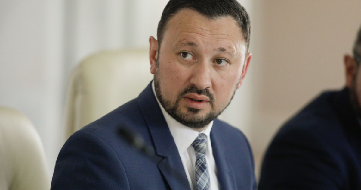 Mircea Fechet solicită anularea acordului care legalizează transformarea Pădurea Băneasa într-o “cale de acces exclusivistă”