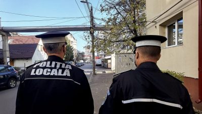 Primarul orașului Buzău intenționează să concedieze 187 de polițiști locali, economisind 4,3 milioane de euro; în total, au fost plătite salarii ce se ridică la 35 de milioane de euroea noastră”