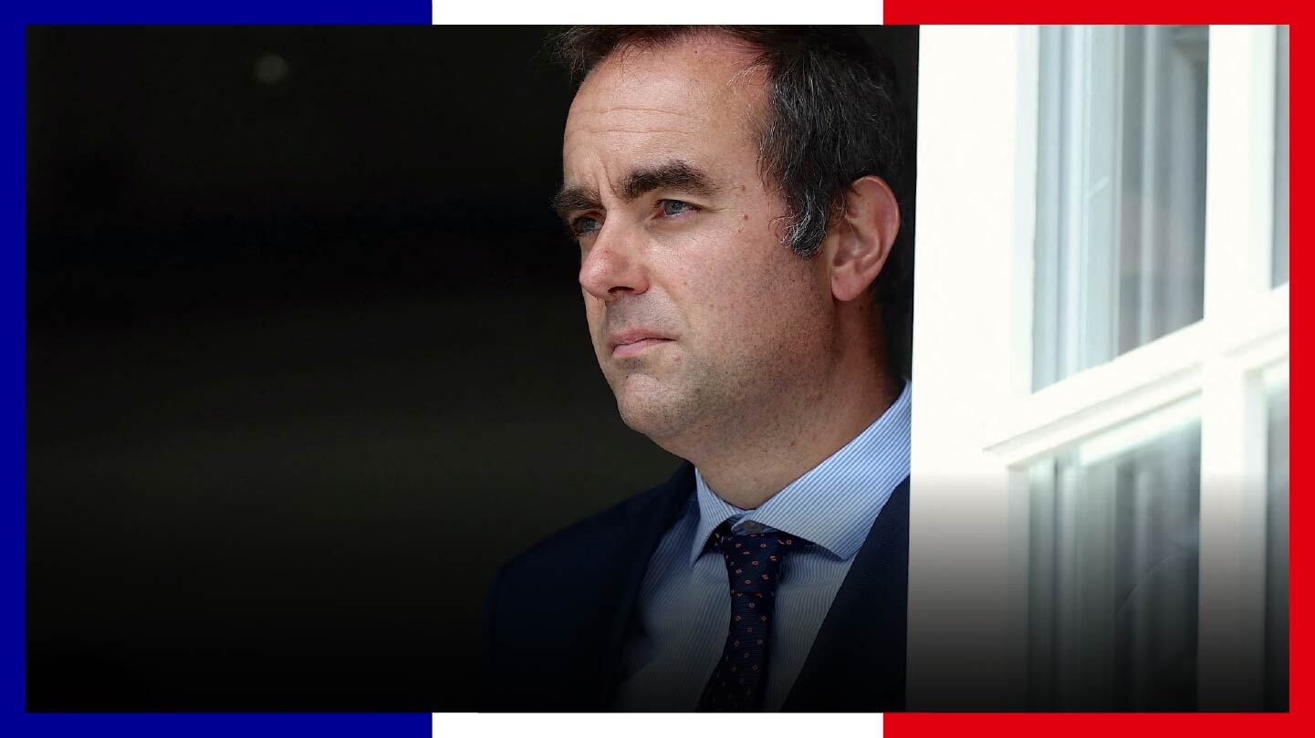 Șeful Guvernului francez, Sébastien Lecornu, și-a depus demisia după mai puțin de o lună de la numire, iar președintele Emmanuel Macron a aprobat plecarea saea noastră”