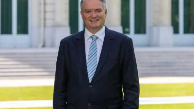 Șeful OCDE vizitează Bucureștiul; este programat să se întâlnească cu autorităţi române.