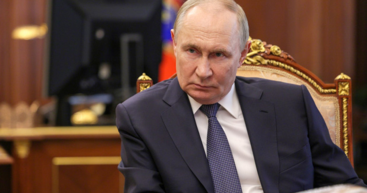 Iată o reformulare a titlului: “Strategia ascunsă a lui Vladimir Putin de a influența scrutinul electoral din Republica Moldova și de a o destabiliza pe președinta Maia Sandu, conform sursei de știri financiare internaționale”