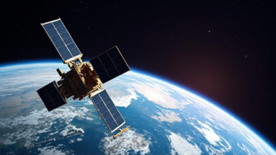 Israelul le transmite adversarilor săi că îi monitorizează continuu și în orice situație, odată cu lansarea unui nou satelit de recunoaștereea noastră”