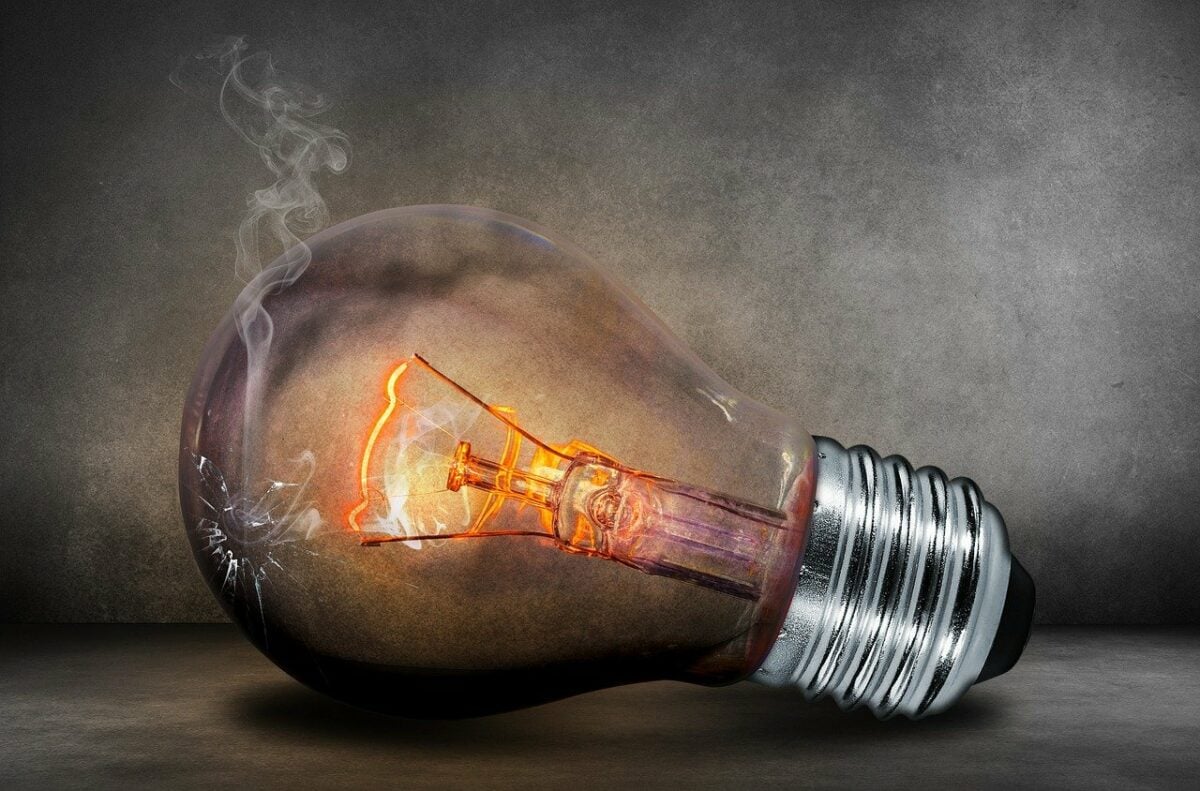 Polonia va extinde limitarea tarifelor la energie electrică până la sfârșitul anuluiea noastră”