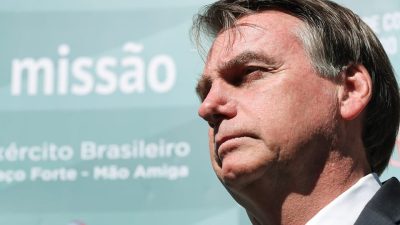 Fostul lider brazilian Jair Bolsonaro, condamnat la 27 de ani de închisoare pentru tentativă de puci, a fost internat în spital după ce a avut probleme de sănătateea noastră”