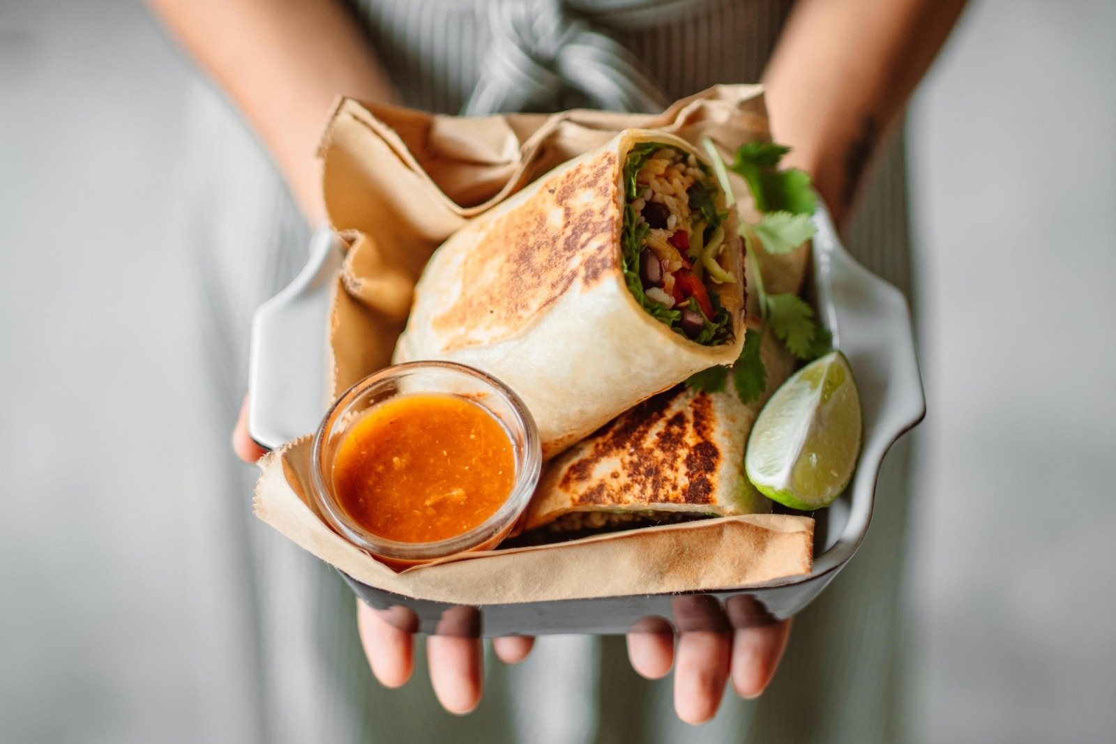 Burrito, o alegere delicioasă și nutritivă, ideal pentru un mic dejun echilibrat, dacă e evitat excesul de calorii și sodiu pentru sănătatea inimii și a silueteiea noastră”