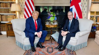 Donald Trump se opune opiniei premierului britanic privind recunoașterea statului Palestina / Starmer intenționează să declare susținerea pentru statul Palestina în weekendea noastră”