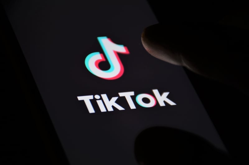 CNA a avertizat TikTok despre activitatea neautentică a unor conturi în perioada alegerilor din Republica Moldovaea noastră”