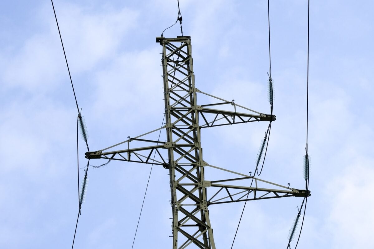 Ministrul energiei afirmă că a discutat cu reprezentanții FMI despre impactul eliminării plafonului asupra competitivității economieiea noastră”
