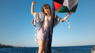 A doua navă a flotilei pentru Gaza a fost lovită, potrivit attacherei, care suspectează implicarea unei droneea noastră”