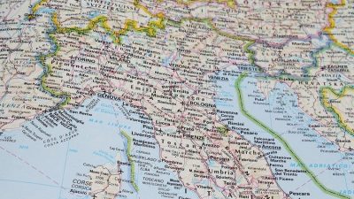 Italia nu va folosi fonduri pentru apărare pentru a finanța construcția podului peste strâmtoarea Messina, care să facă legătura între Sicilia și peninsula italianăea noastră”