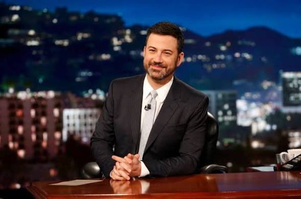 Jimmy Kimmel își reia emisiunea după eliminarea temporară cauzată de comentariile despre Charlie Kirkea noastră”