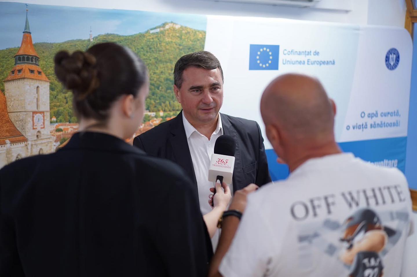 Prim-vicepreședintele PNL Brașov, Liviu Coocoș, arestat pentru corupție; DNA a descins la Compania de Apă Brașov, condusă de un liberalea noastră”
