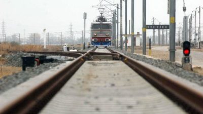 Asociația Pro Infrastructură apreciază construcția autostrăzilor, însă tehnica militară utilizează trenul; solicităm integrarea urgentă a infrastructurii feroviare în programul SAFE și subliniem importanța negocierii termenilor de finanțareea noastră”