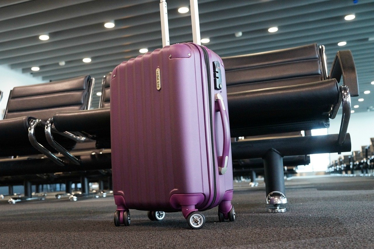 Mai mult de 40 de zboruri au fost anulate sau redirecționate duminică la Aeroportul din Bruxelles în urma unui atac cibernetic ce a vizat mai multe aeroporturi din Europaea noastră”