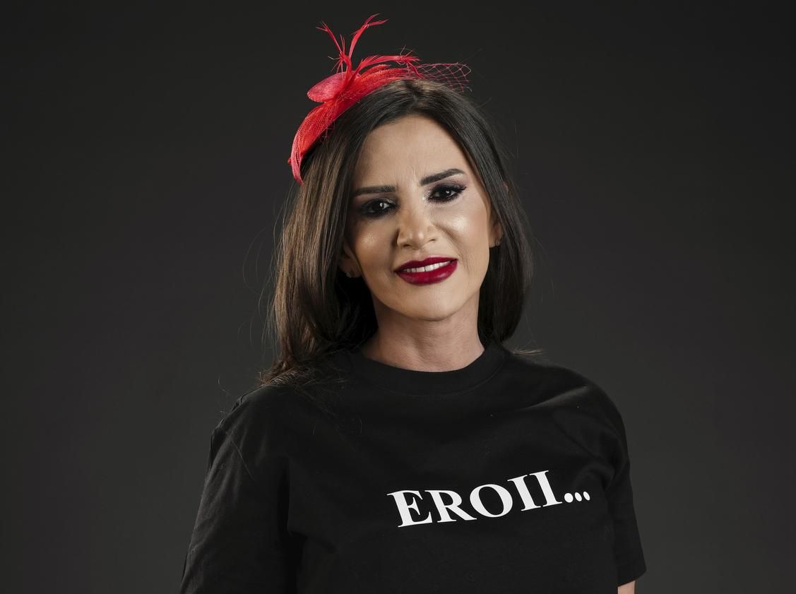 Descoperă viața și realizărileartistei Mara Bănică, cunoscută pentru participarea la show-ul TV “Asia Express” din anul două mii douăzeci și cinci. Aceasta se bucură de o carieră de succes și de un partener de viață implicat în afaceri, care face eforturi pentru a fi mereu alături de ea.