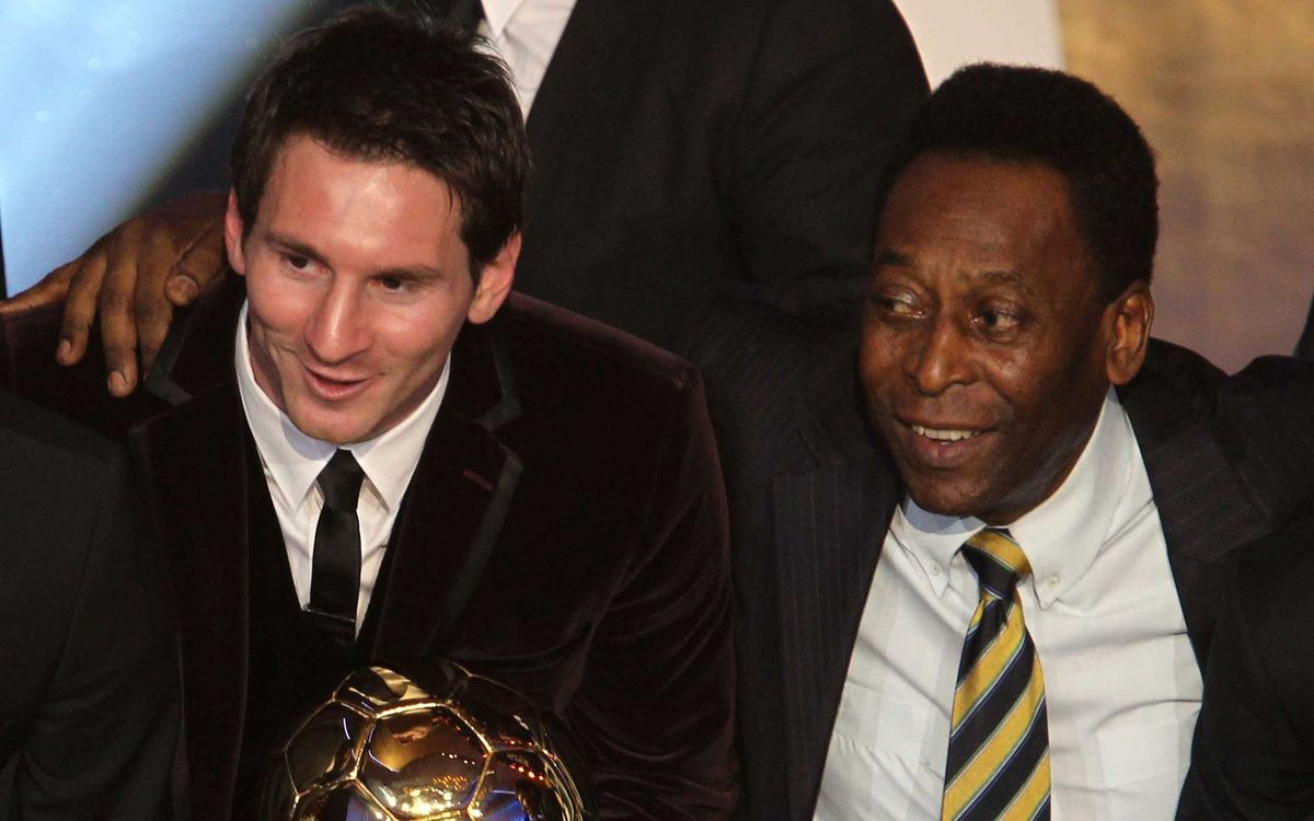 Cartonaș Panini cu Lionel Messi, adjudecat pentru 1,5 milioane de dolari, depășind recordul anterior de 1,33 milioane de dolari pentru unul cu Peléea noastră”