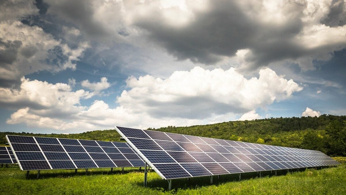 Plan de 5 milioane de euro pentru promovarea energiei verzi în clădirile publice din Călărași, cu focus pe școli și liceeea noastră”