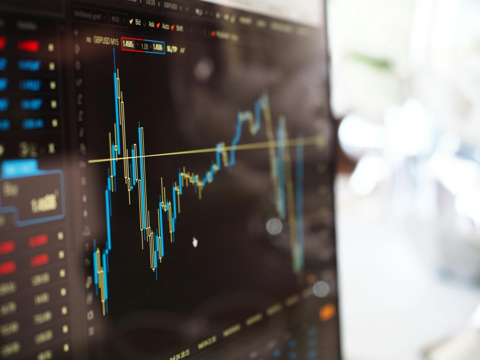 Prețurile globale ale țițeiului în scădere după anunțurile OPEC+ privind creșterea producției, impactând Rusia, principal furnizor de resurse energetice pentru finanțarea războiului din Ucrainaea noastră”