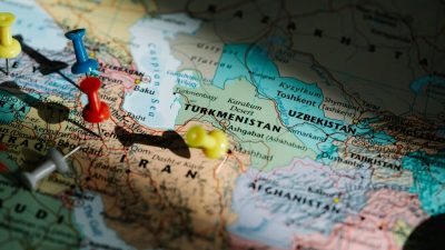 Președintele Trump are în vedere reluarea controlului asupra bazei militare Bagram din Afganistan, părăsită în 2021ea noastră”