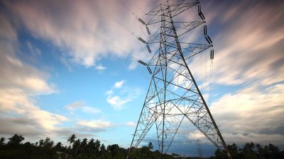 Ministrul Energiei avertizează că, fără acțiuni rapide pentru reducerea costurilor energiei, România riscă să devină dependență energetică de alte țări, pe lângă impactul financiar asupra cetățenilorea noastră”