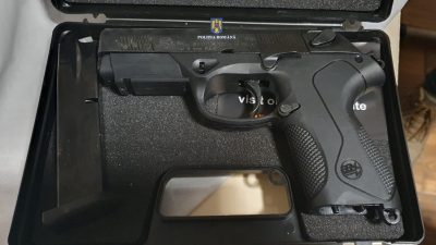 Europa luptă cu traficul de pistoale de semnalizare și alarme transformate în arme de foc / « Operațiunea Bosfor » și ruta dintre Turcia și Bulgariaea noastră”