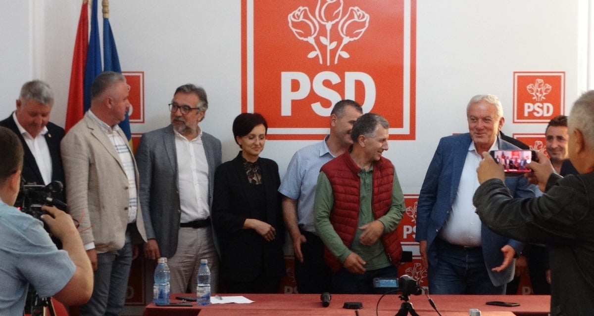 Planul PSD pentru reformarea administrației locale: reducerea graduală cu 25% a angajaților în patru ani, impactul digitalizării asupra disponibilizărilor și numărul minim de funcționari în primăriile miciea noastră”