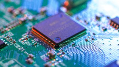 China intensifică negocierile comerciale cu SUA și pornește investigații privind discriminarea și dumpingul în industria semiconductorilorea noastră”