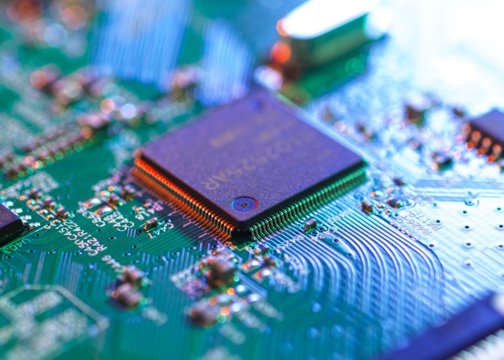 China intensifică negocierile comerciale cu SUA și pornește investigații privind discriminarea și dumpingul în industria semiconductorilorea noastră”