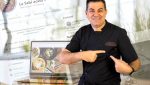Videoclip | Sebastian Stoica, pasionat de gătit în propria bucătărie, povestește despre evoluția blogului culinar „La Sebi acasă”, care a crescut de la un proiect între prieteni la peste un milion de urmăritoriea noastră”