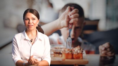 Video: Cauzele actitudii compulsive la mâncare / Psiholog explică: „Aceasta provine din teama de a fi părăsit”ea noastră”